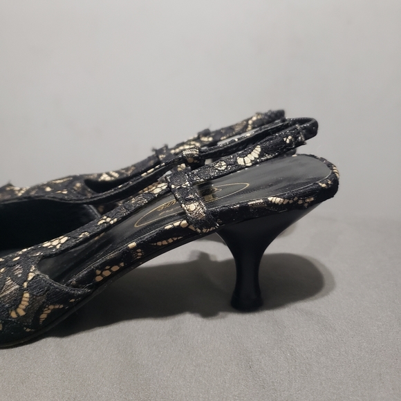 Browns Couture Lace patterned heels size 7.5 - Picture 7 of 13